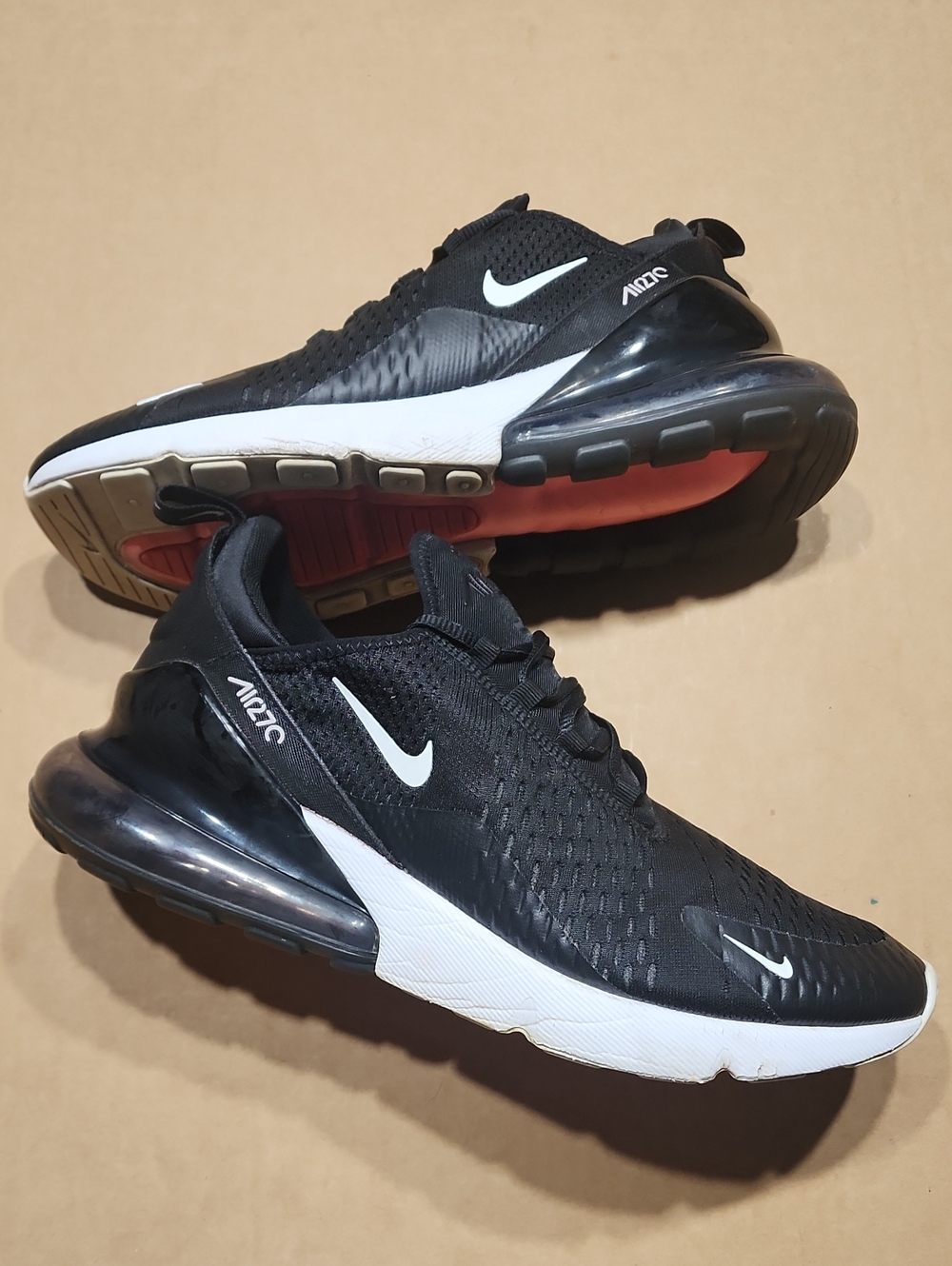 Nike Men's Black and White Air Max 270-Style Sneakers